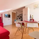 Seaview Duky Апартаменти Макарська