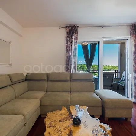 Apartment Seaview Duky *