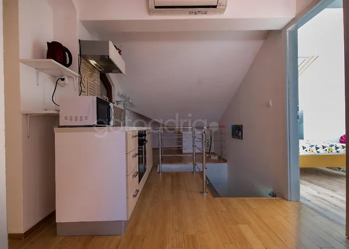 Seaview Duky Apartment Makarska