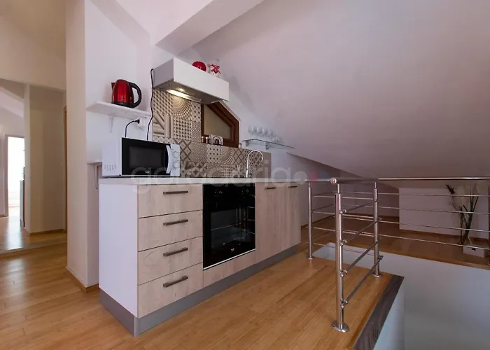 Апартаменти Seaview Duky